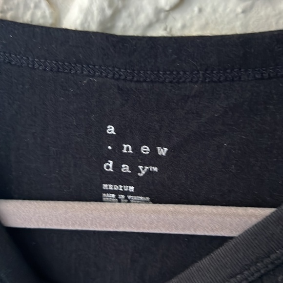 Black Ribbed Tee - Picture 2 of 3